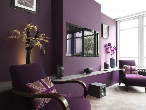 Цветовата схема зависи от избрания стил, размерите на стаята и вашите собствени предпочитания.