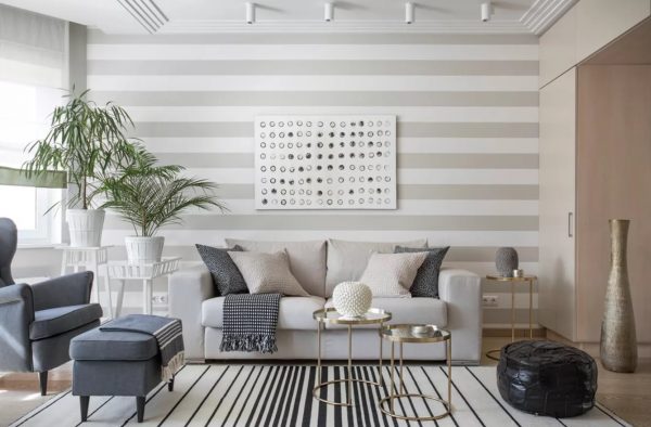 Horizontal stripes will make the room wider.