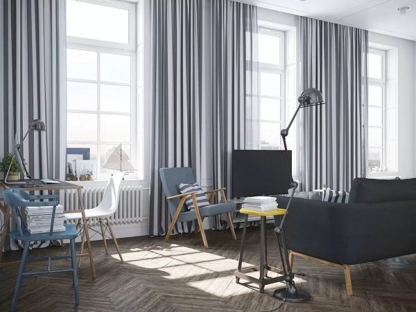 Scandinave. Conception populaire en 2019, les rideaux dans le style du minimalisme ou de loft sont appropriés.