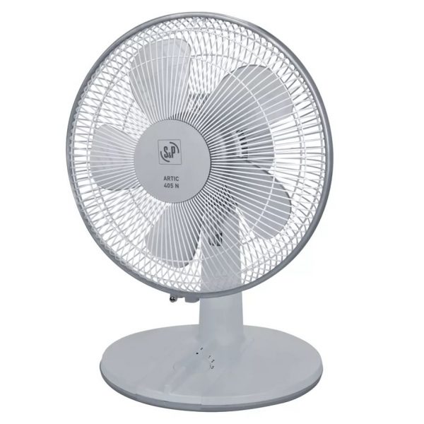 Ordinary fan. If at home there is a wind turbine, with it you will reduce the hours of defrosting