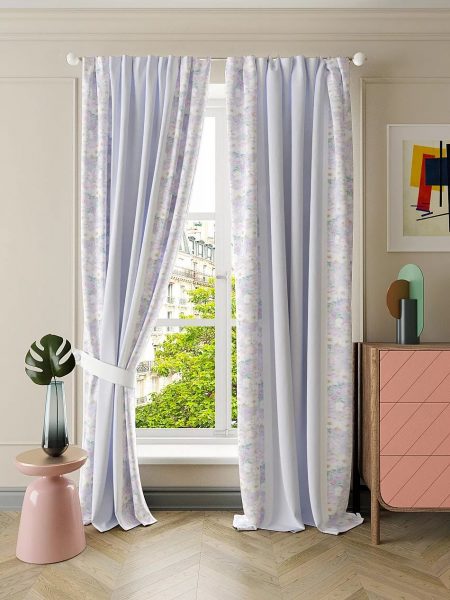 Unlike flutter, curtains to the floor are designed specifically for the functional load -